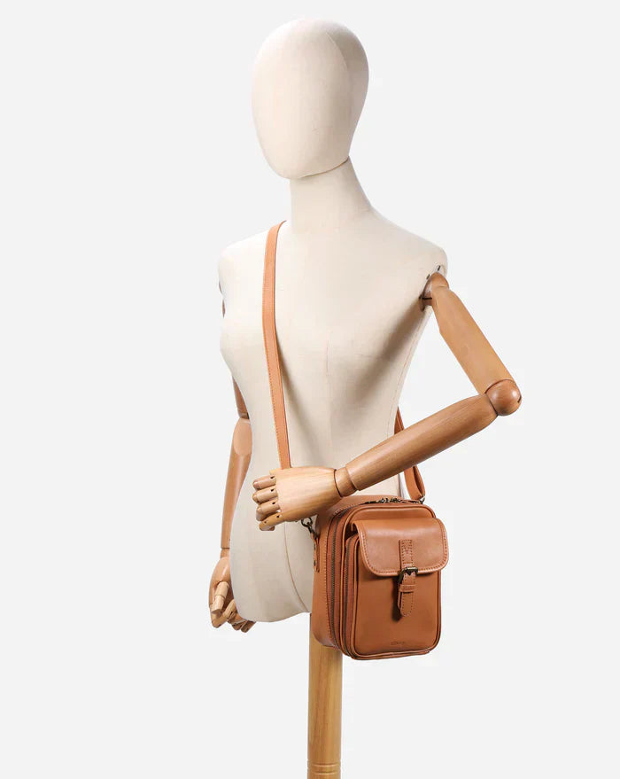 Urvashi | Leather Crossbody Bag - Elle Melbourne