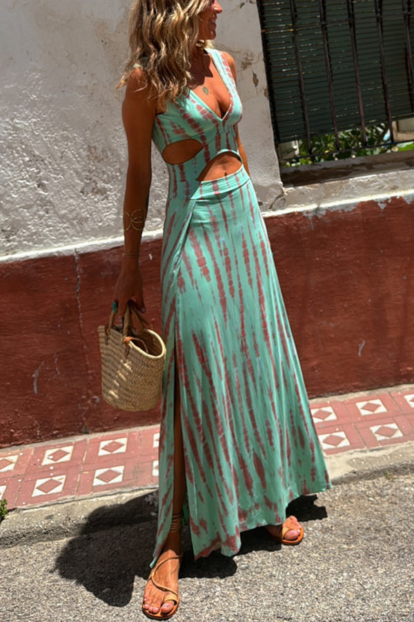 Chloe™ | Stylish Cut-Out Maxi Dress - Elle Melbourne