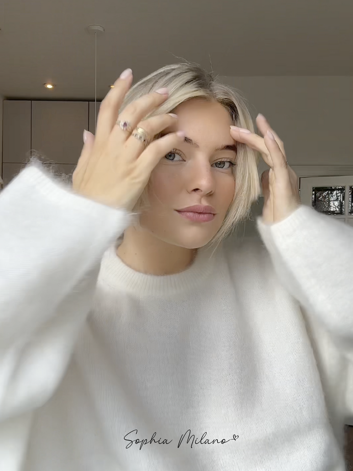 Hannah ™ | Relaxed Fit Soft Knit Sweater - Elle Melbourne