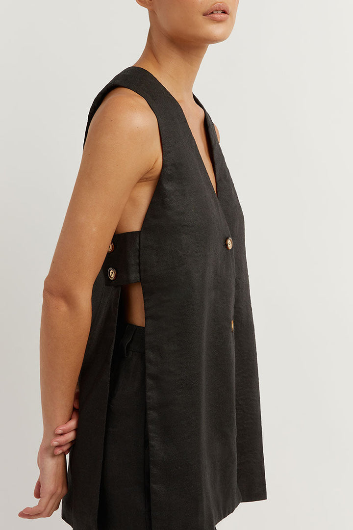 Fiona™ - Sleeveless Buttoned Set - Elle Melbourne