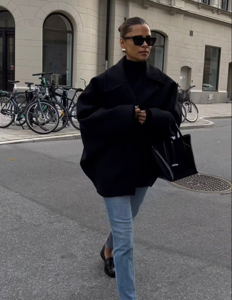 Delilah | Stylish Oversized Wool Coat - Elle Melbourne